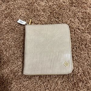 Kendra Scott Jewelry case